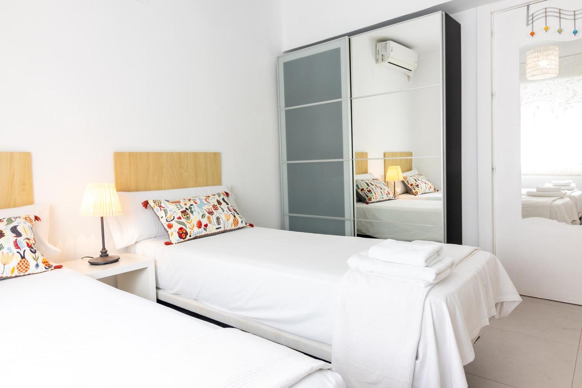 Malaga Center Flat Holidays Salitre Экстерьер фото